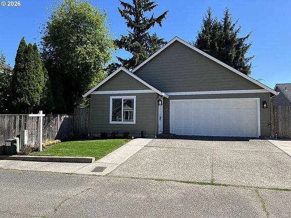 2nd image of 2222 NE 86th Ave