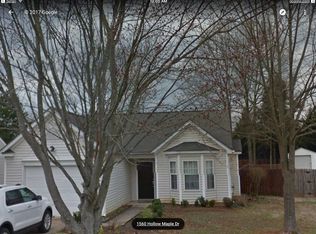 1559 Hollow Maple Dr, Charlotte, NC 28216