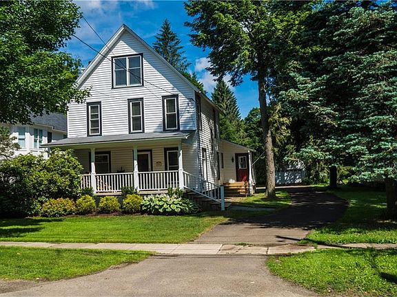 2nd image of 45 Elizabeth St