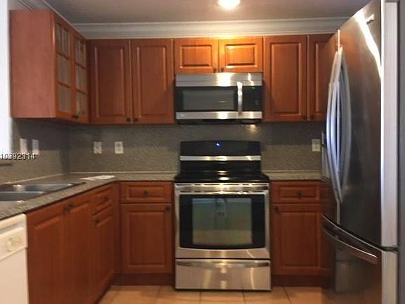 5th image of 6380 NW 114th Ave APT 335