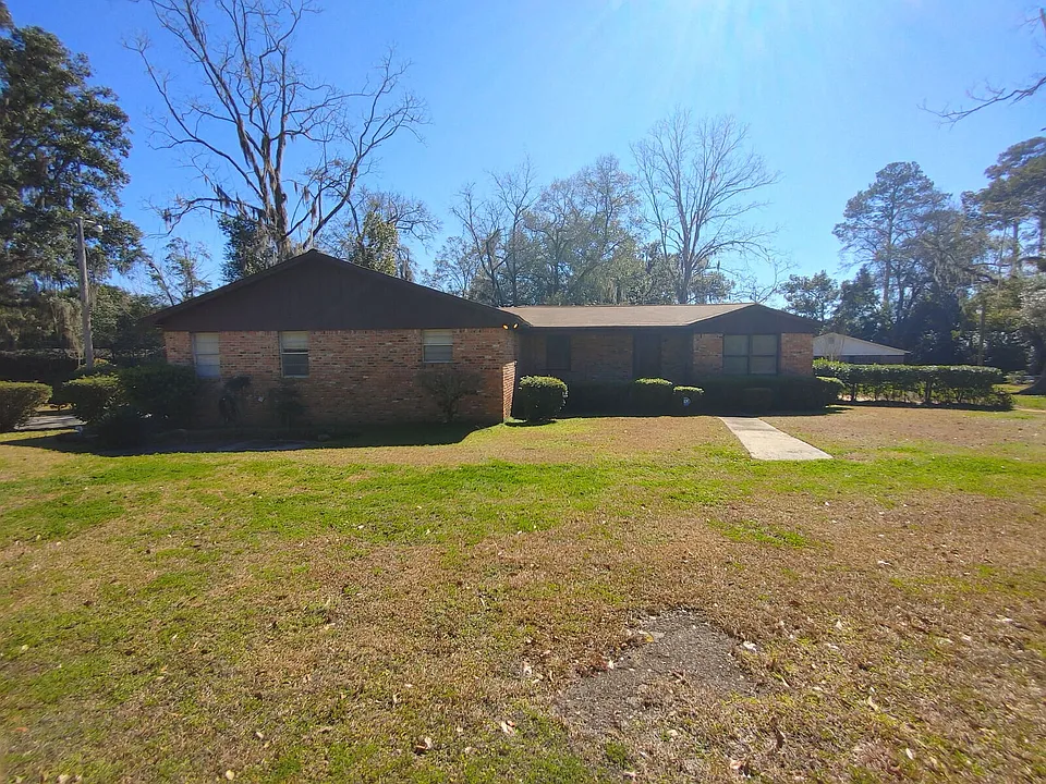 2693 Miccosukee Rd