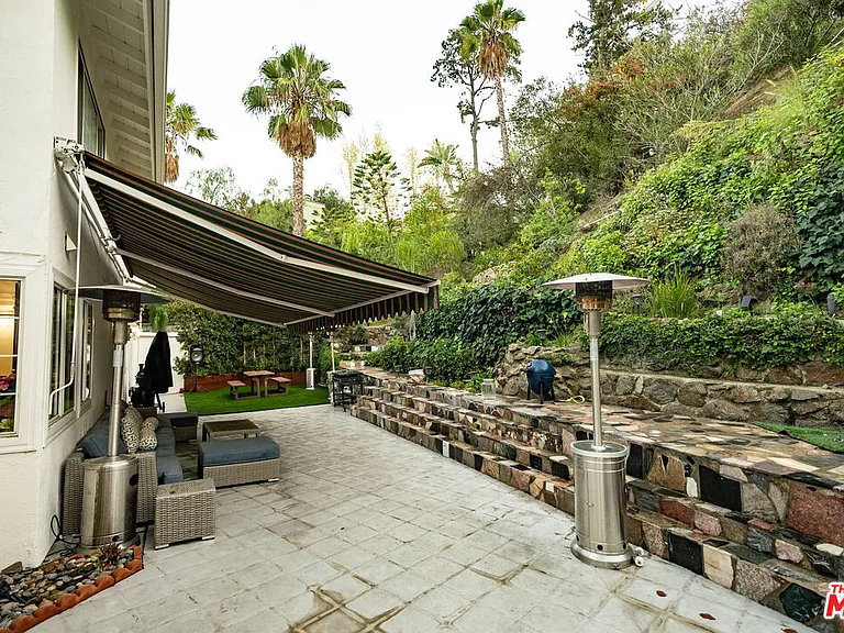 2461 Jupiter Dr — Photo 12
