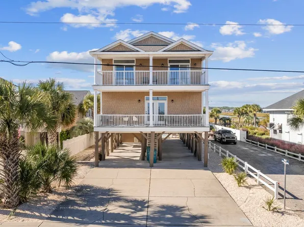 1050 Waccamaw Dr., Garden City Beach, SC 29576