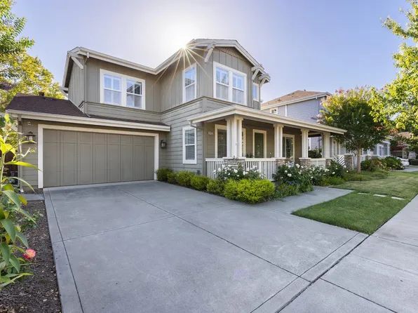 1127 Serendipity Way, Napa, CA 94558