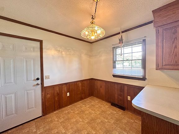5th image of 158 Raven Cir