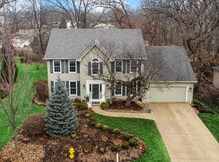 661 Blake Ct, Carol Stream, IL 60188