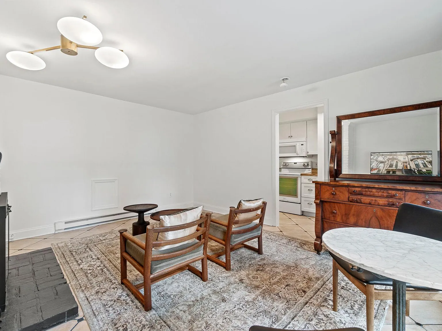 1 bed, 525 sqft, $2,500 — Photo 2
