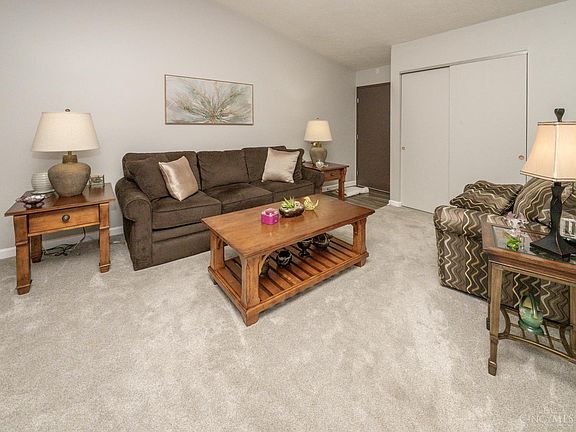 2nd image of 541 Davis Rd APT 10