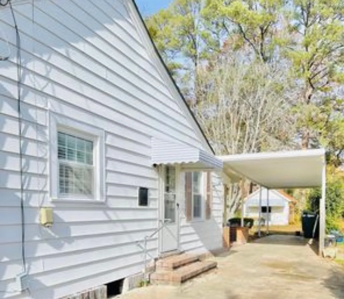 3 bed, 1907 sqft, $1,750 — Photo 2