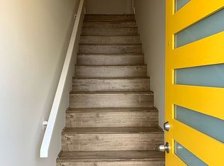 10930 Hartsook St #10930, North Hollywood, CA 91601