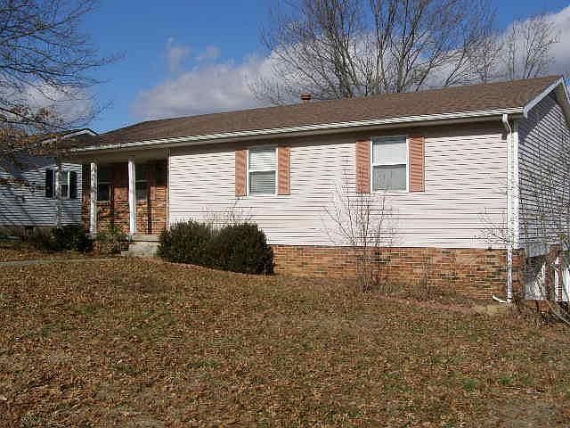 1st image of 1651 Highview Cir