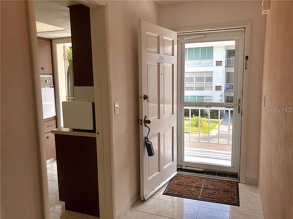 3rd image of 300 Glennes Ln APT 204