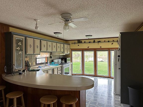 2nd image of 5331 Birch Island Dr
