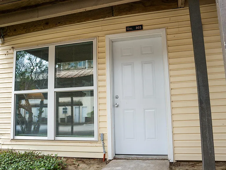 Oak Lane Apartments — Photo 6