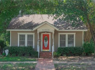 701 S Houston St, Kaufman, TX 75142