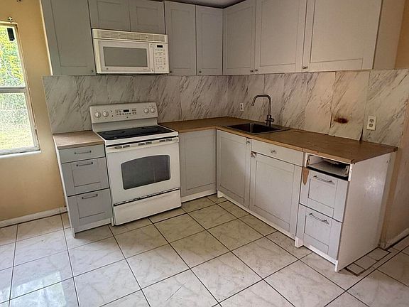 2nd image of 4207 HOMER Road E