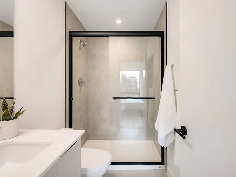 612 Constance Ave #809 — Photo 98