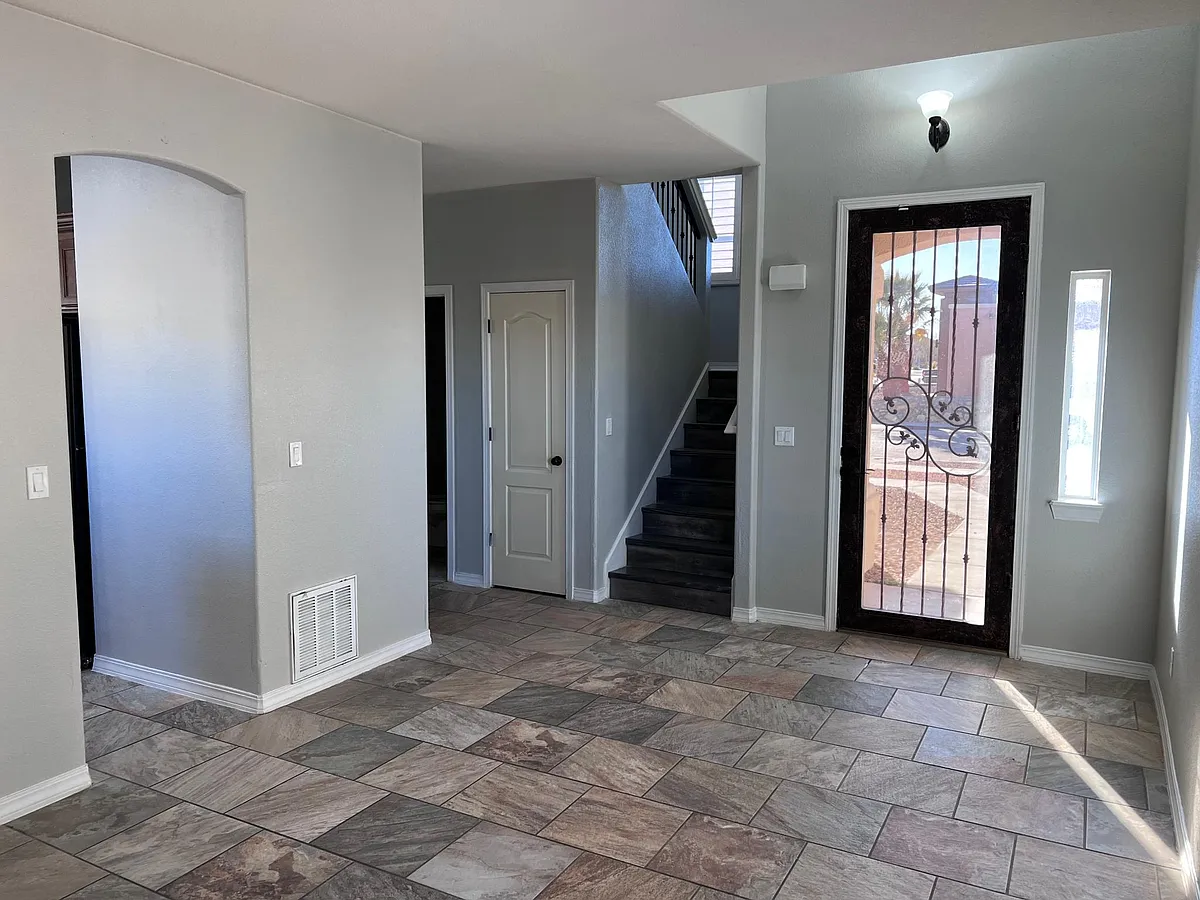 Building Photo - 3212 Peruvian Paso Dr
