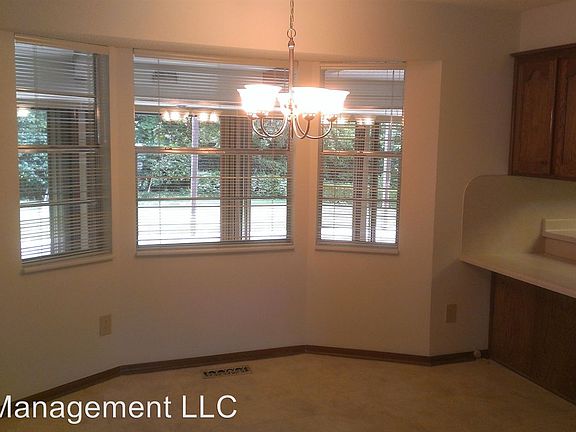 3rd image of 245 S Ranchwood Manor Dr
