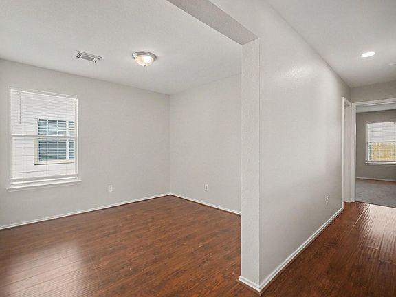 5th image of 4406 Twisting Pine Ct
