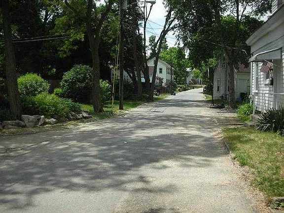 St View; Dead End