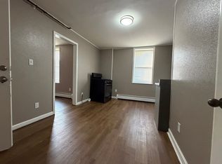 4 John St #3D, Waterbury, CT 06708