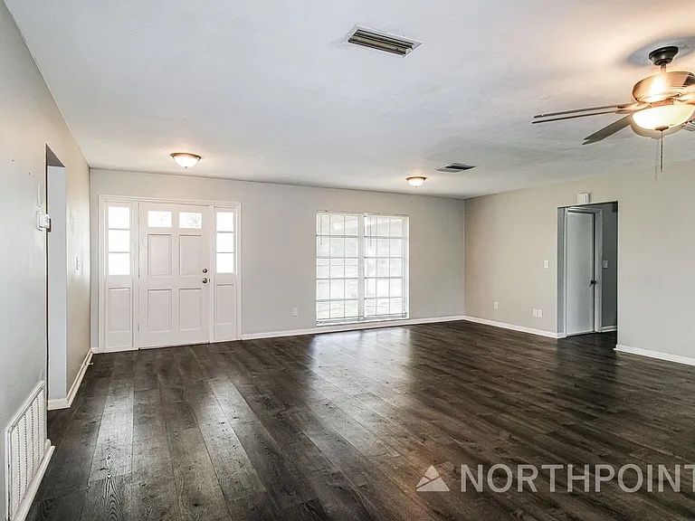 7219 Cascade St — Photo 3