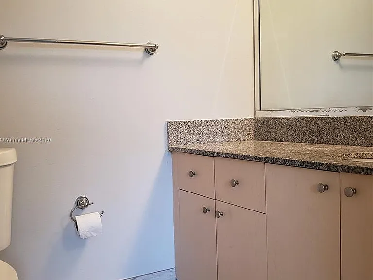 2451 Centergate Dr — Photo 8