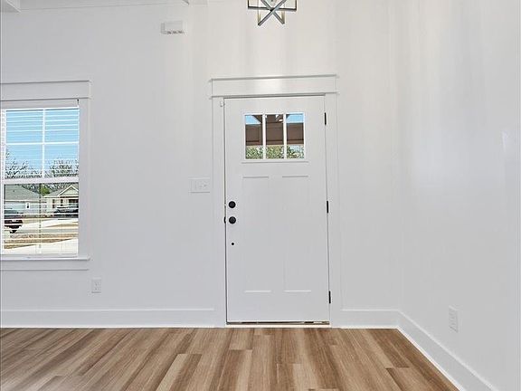 3rd image of 509 New Hope