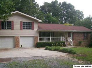 640 County Road 699, Flat Rock, AL 35966