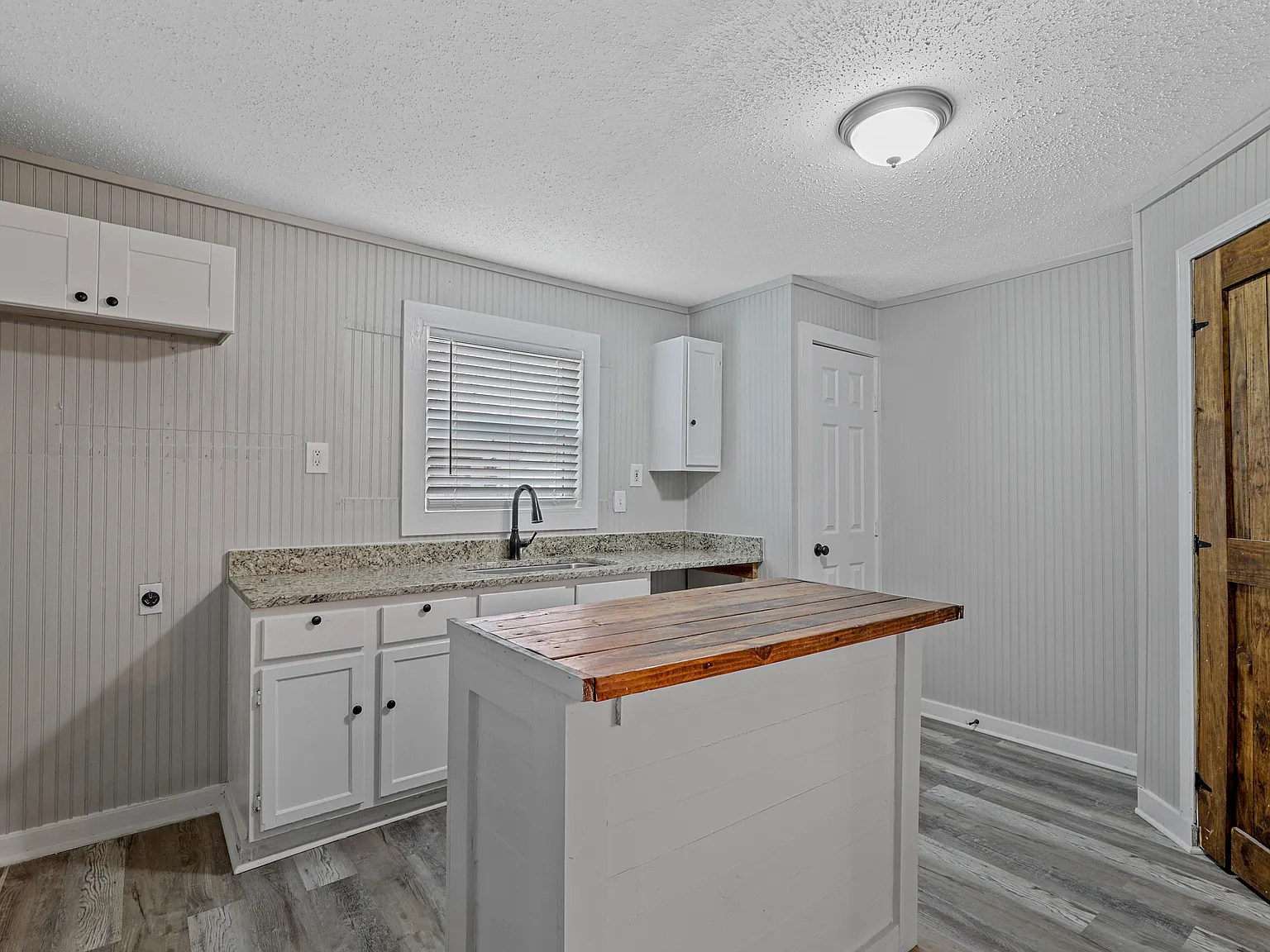 1009 Oak Street, Bonham 75418 - 1 — Photo 3