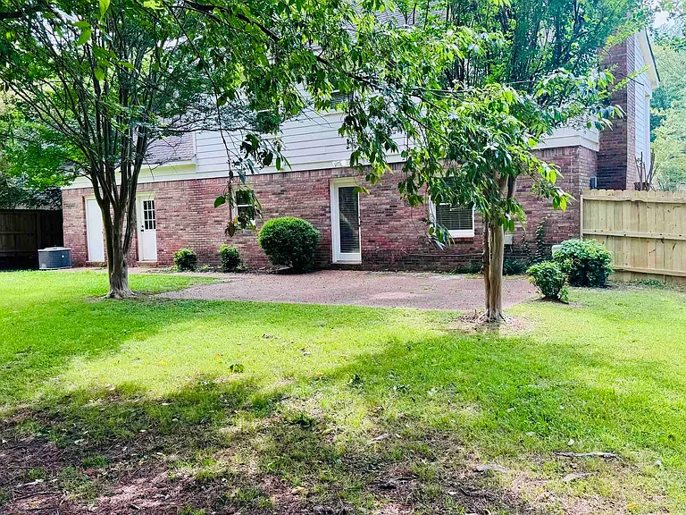 1834 Brierbrook Rd — Photo 18