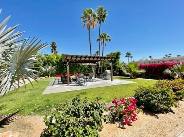 37067 Bankside Dr #3, Cathedral City, CA 92234