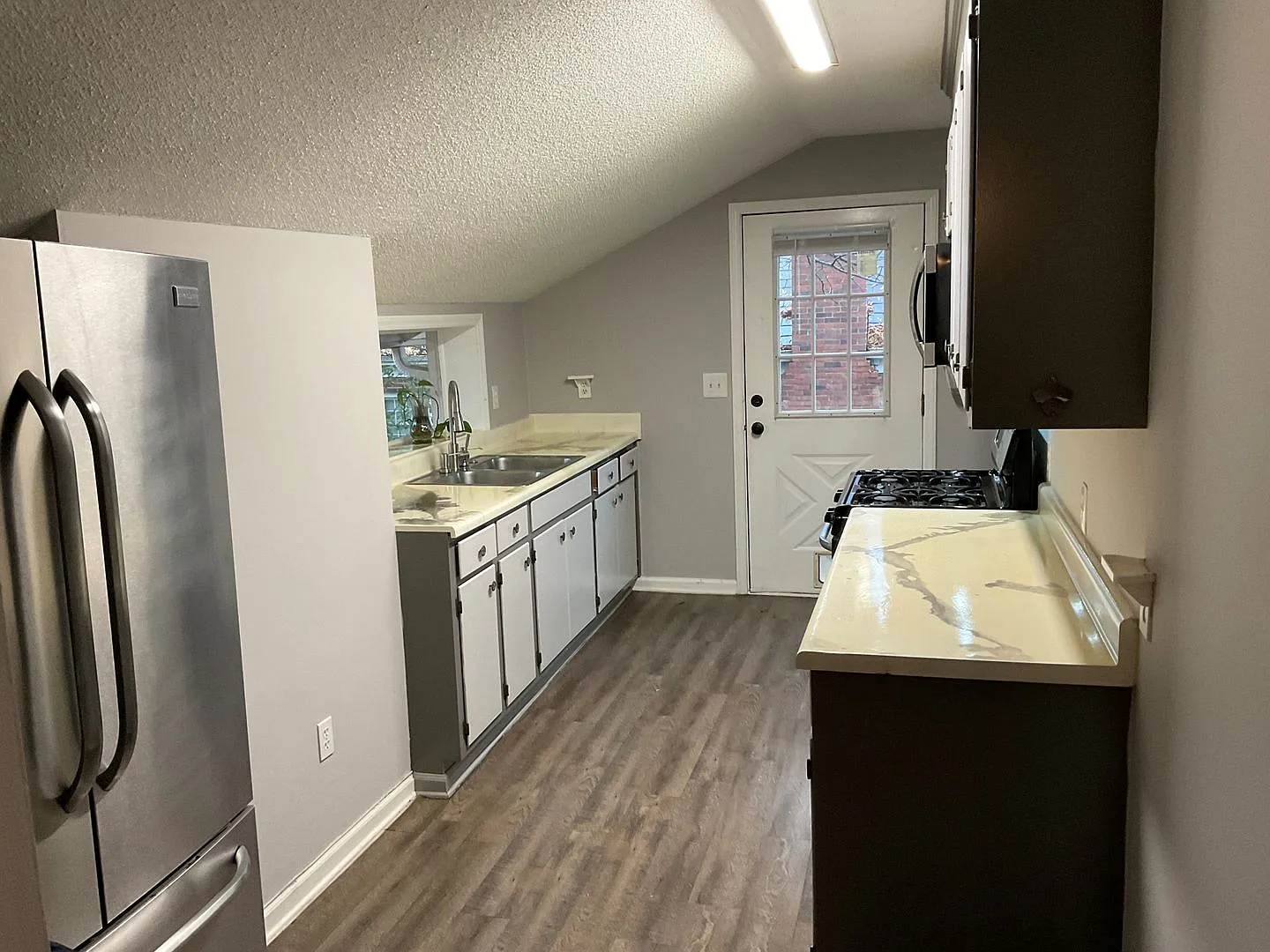 Coming Soon!! Two bedroom one bath apartment in Gastonia! Section 8 Accepted!! — Photo 3