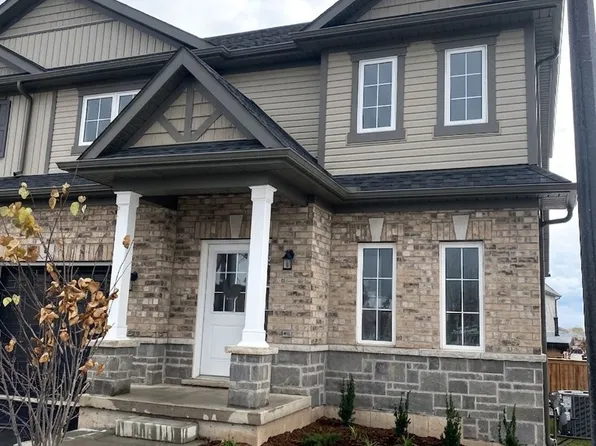 397 Garrison Rd #9, Fort Erie, ON L2A 1N1