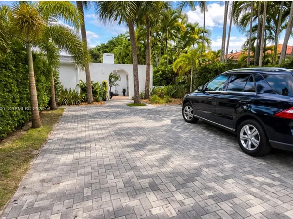 240 Greenwood Dr, Key Biscayne, FL 33149