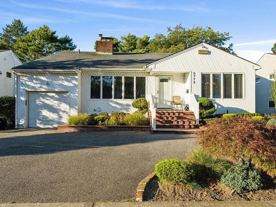 1st image of 2773 Beatrice Ln