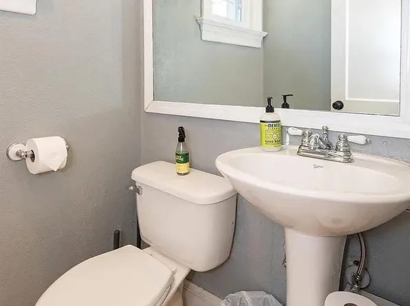 203 McMaster Rd, Concord, VA 24538