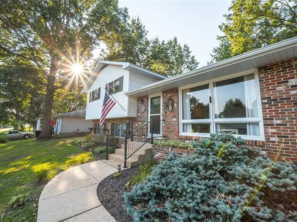 532 E James Blvd, Saint James, MO 65559