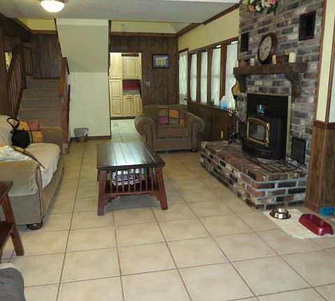 3rd image of 31 Woodhaven Dr