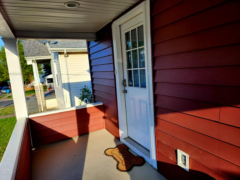 635 Mountain Ave SE — Photo 27