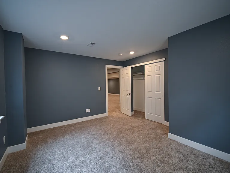 11863 E 118th Pl — Photo 37