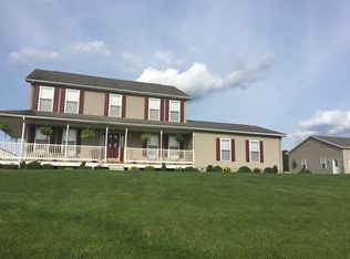 156 Walnut Creek Ln, Point Pleasant, WV 25550