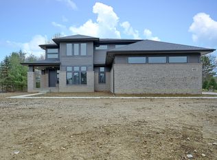 4083 Inverrary Ct, Commerce Township, MI 48382