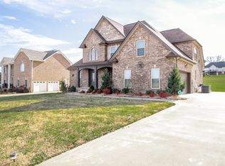 3516 Drake Rd, Adams, TN 37010