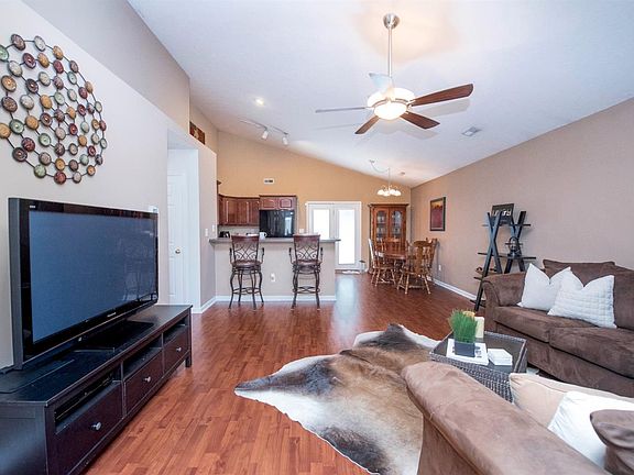 5th image of 193 Black Water Ln