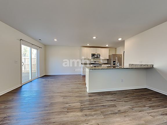 4th image of 1229 Dogwood Neck Dr