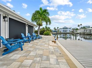 10 Clearview Blvd, Fort Myers Beach, FL 33931