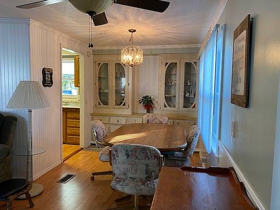 5th image of 177 Camellia Dr #194