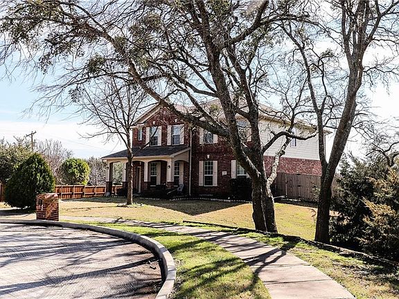 2nd image of 4035 Pinebluff Ln